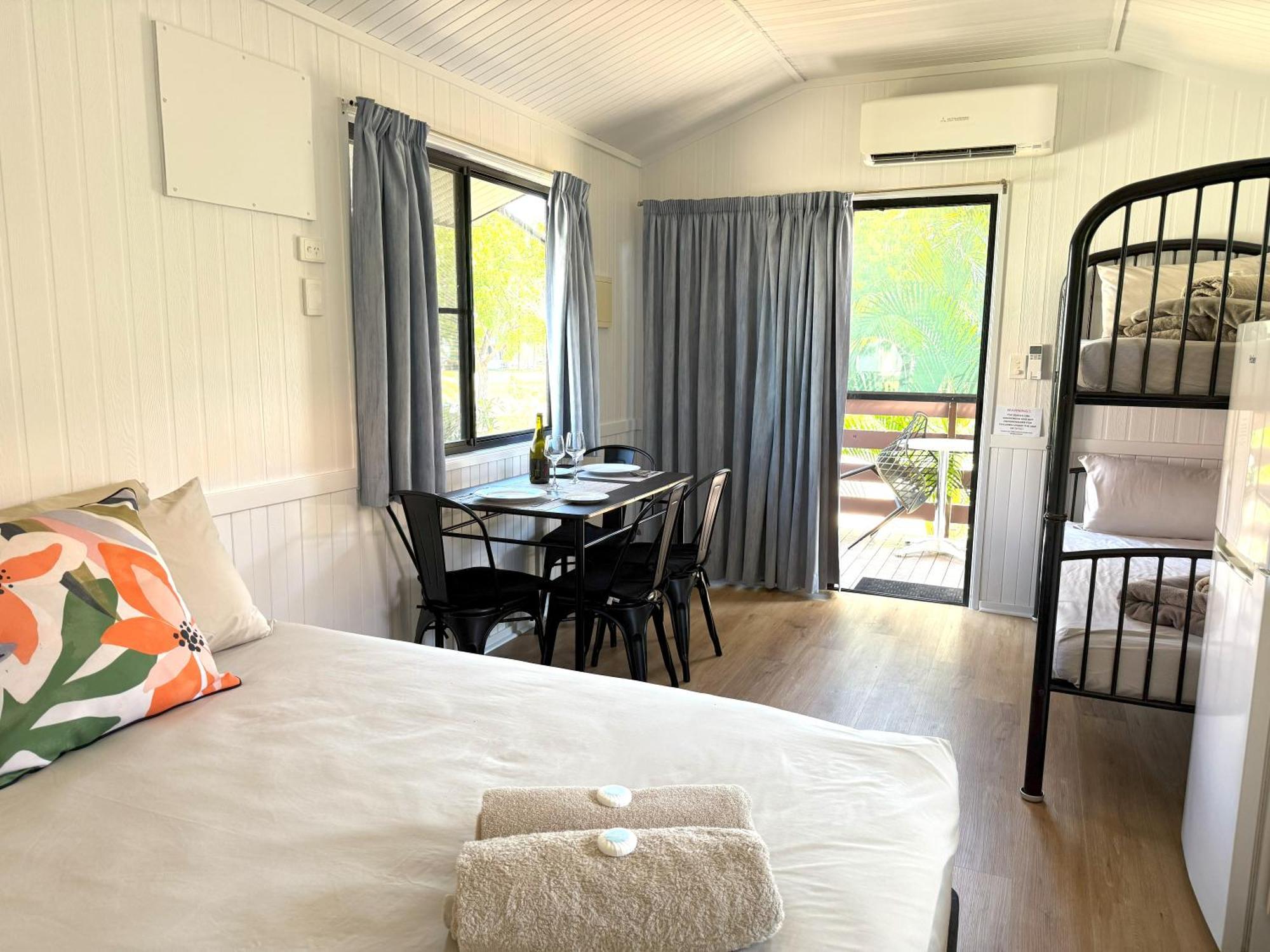 Karumba Point Sunset Caravan Park Экстерьер фото