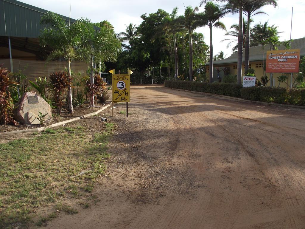 Karumba Point Sunset Caravan Park Экстерьер фото